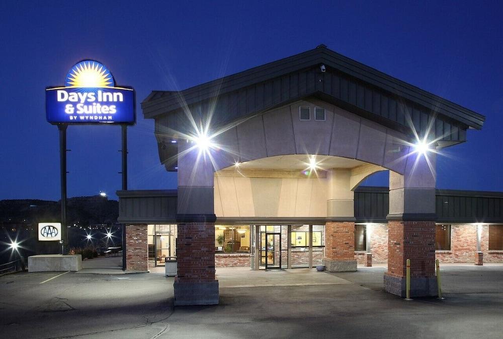 Days Inn & Suites By Wyndham Trinidad Exterior foto