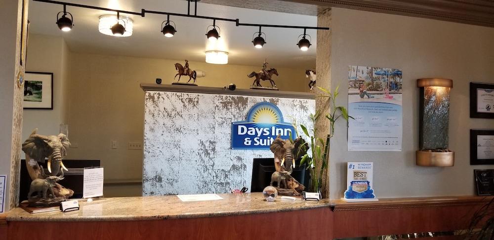 Days Inn & Suites By Wyndham Trinidad Exterior foto